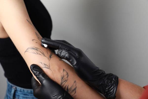 Essential Tattoo Aftercare Tips for Long-Lasting Ink