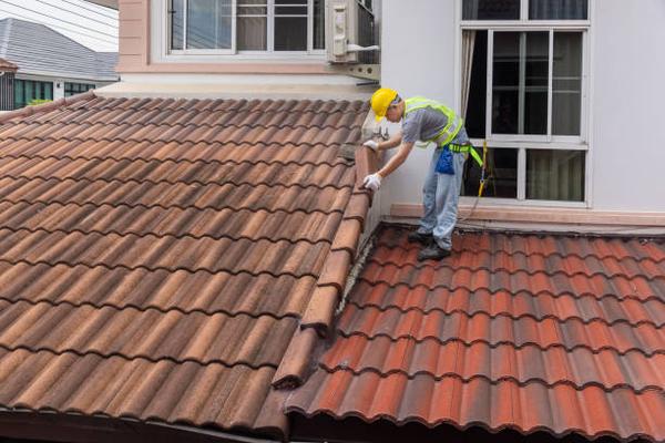 The Importance of Timely Roof Replacement for Saco Homes