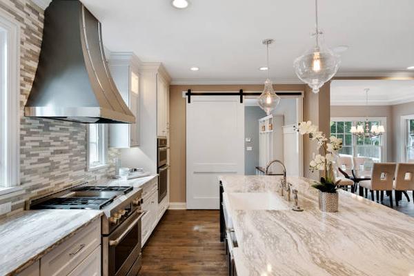 Choosing the Right Contractor for Your Kitchen Renovation